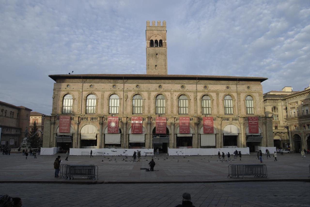 Ur-Nest Piazza Maggiore Bologna Kültér fotó